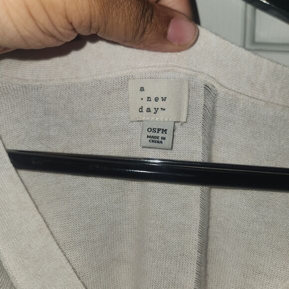 a new day Pastel Light Pink V-Neck Knit Poncho Pullover Sweater Cape OSFM - Picture 4 of 6